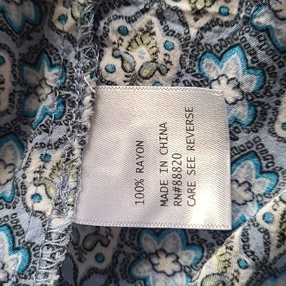 Lightweight Tunic Top - Picture 12 of 12